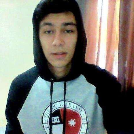 Sou Anathan #Gêmeos. 07/06/95, ciumento =) 18 anos,   #Deus ♥  Aprendendo cm a vIda. ,  ツ
 Qé sabe mais? segue ae ;D !
#SouJec.....