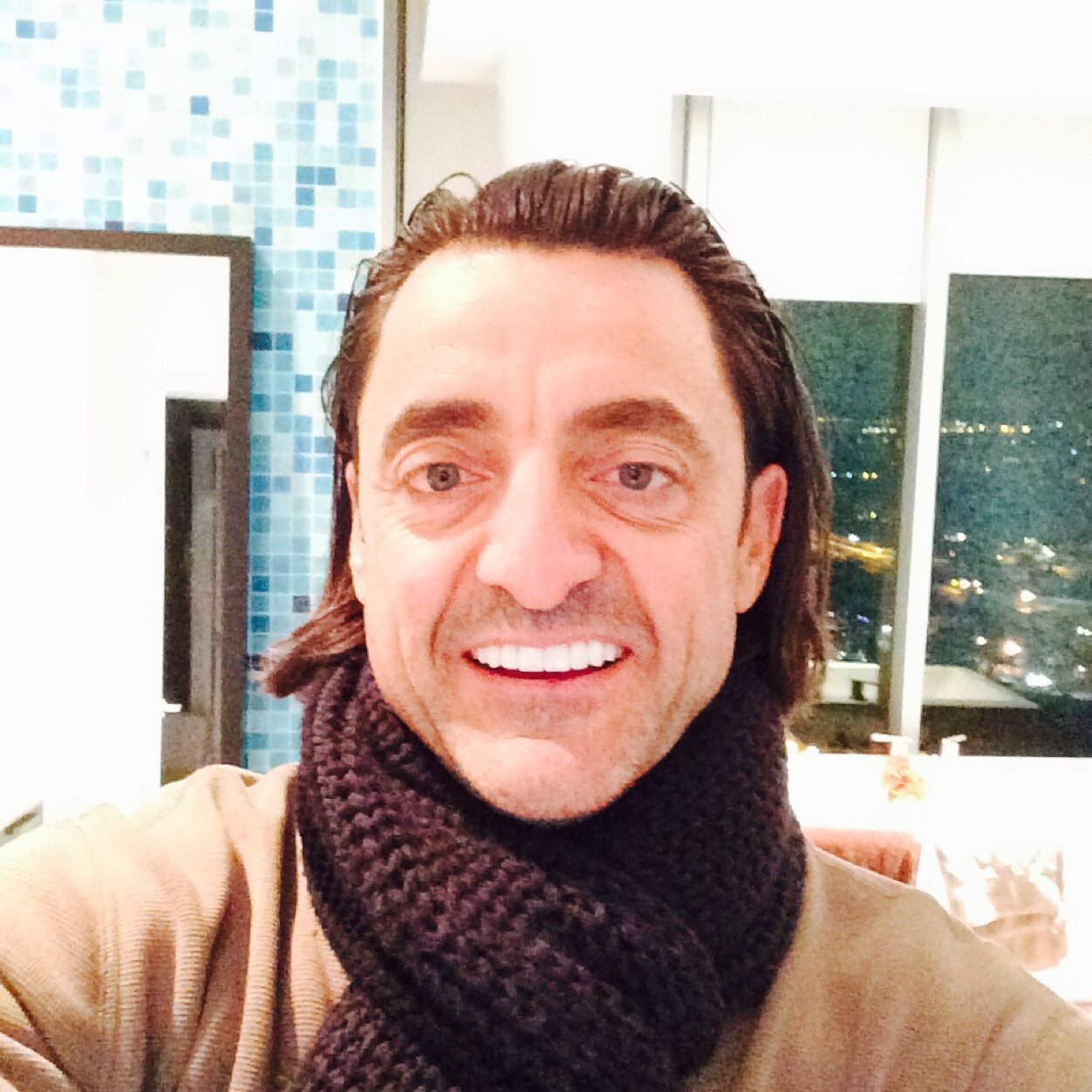 drwayneyoung's profile picture. 