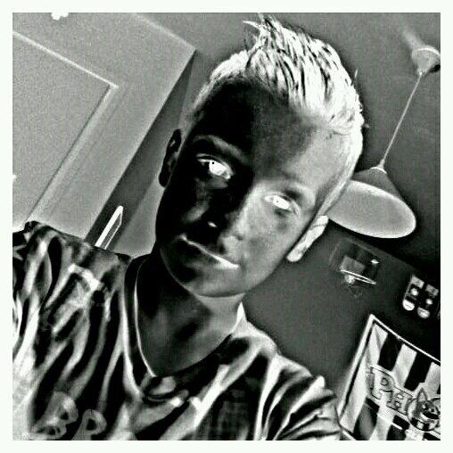 robin_bro_6's profile picture. soccer is my live*/fc oda D1/pvh M1E/love sun