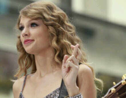 Don't you dream impossible things? UK Swiftie♥