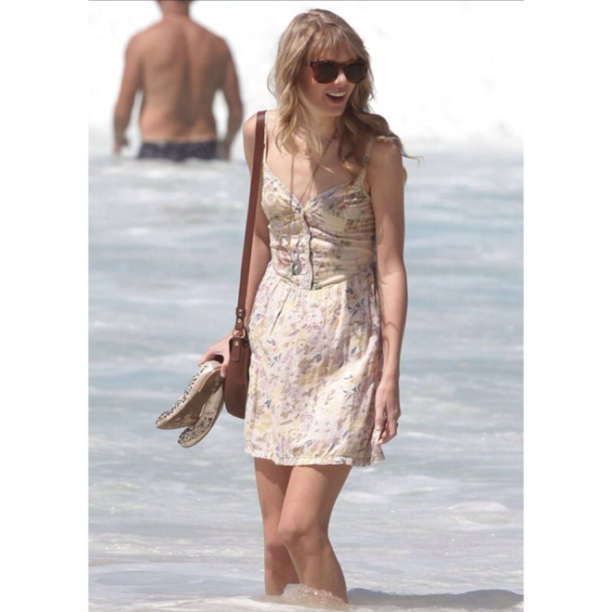 im that girl that stays at home watching videos of taylor