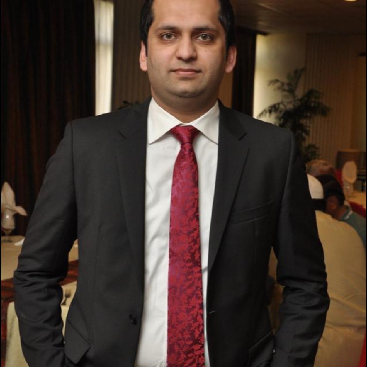 AdilMi85's profile picture. 