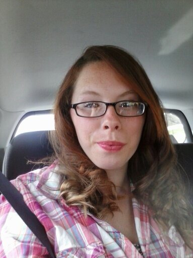 22 yrs old/ Aries/ Music:) follow me nd ill follow u