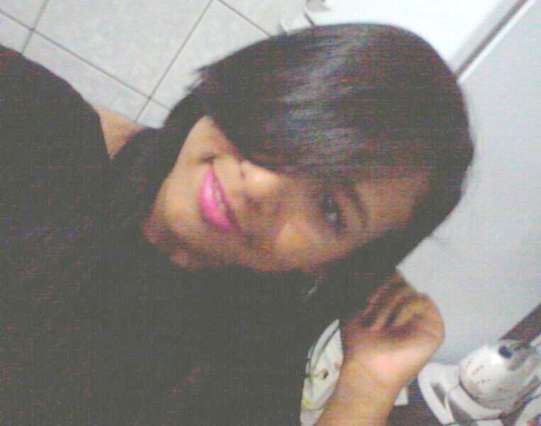 van3ssa_roch's profile picture. 