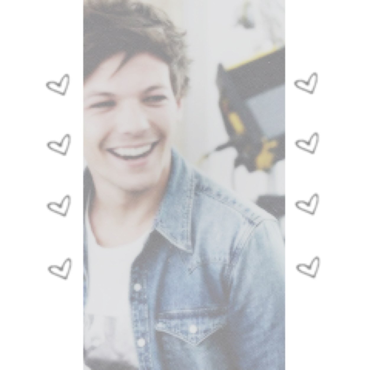 Free follow from @louniamhaza, follow back on that account and RT the tweet in the link below, it means a lot ✨