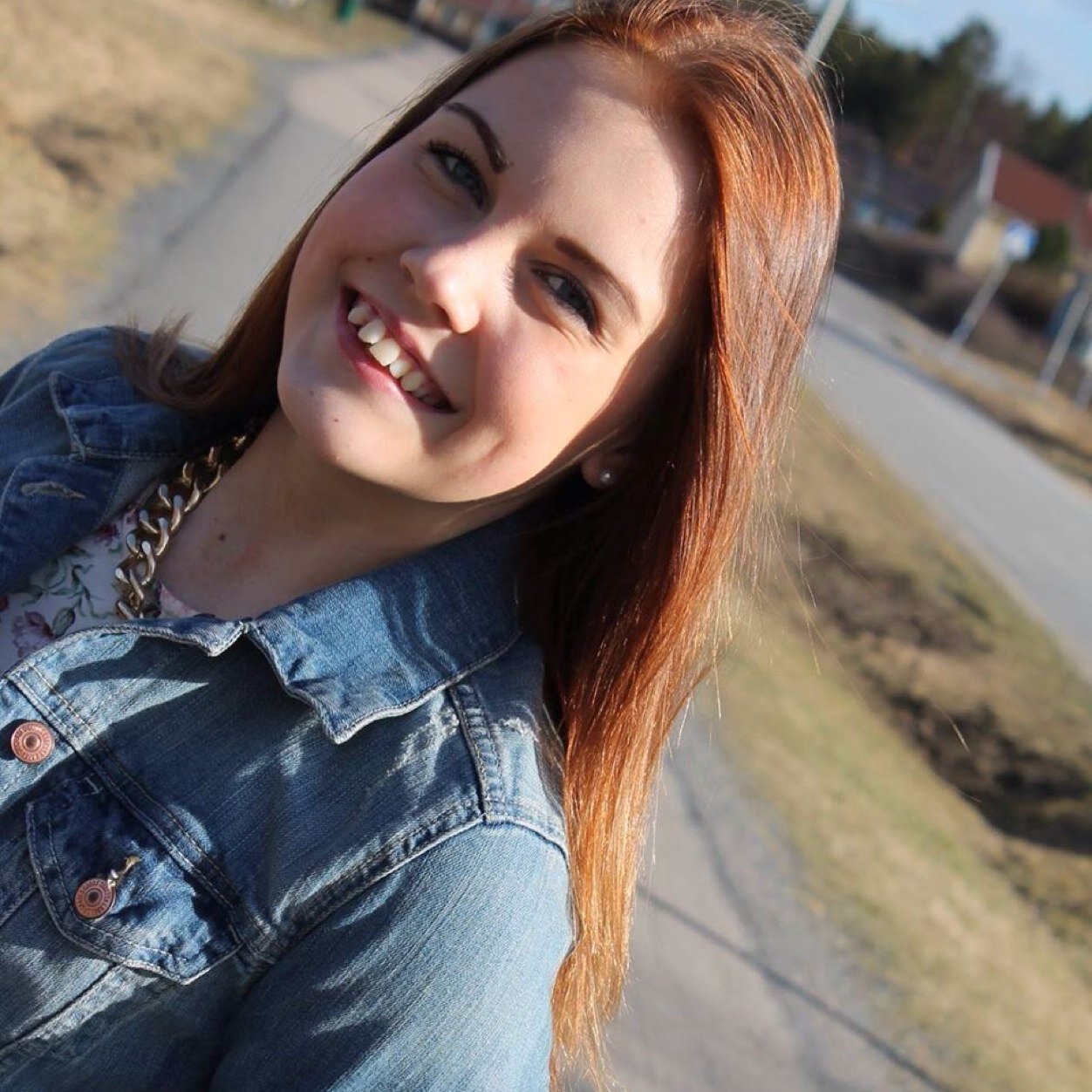 I'm 12 years old directioner from finland and i love dance :) I follow back if you follow me !!:)