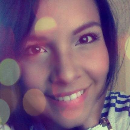 22. Estudiante de Ing. Industrial, Dedicada, Luchadora, Simpática, daughter I Love u.
