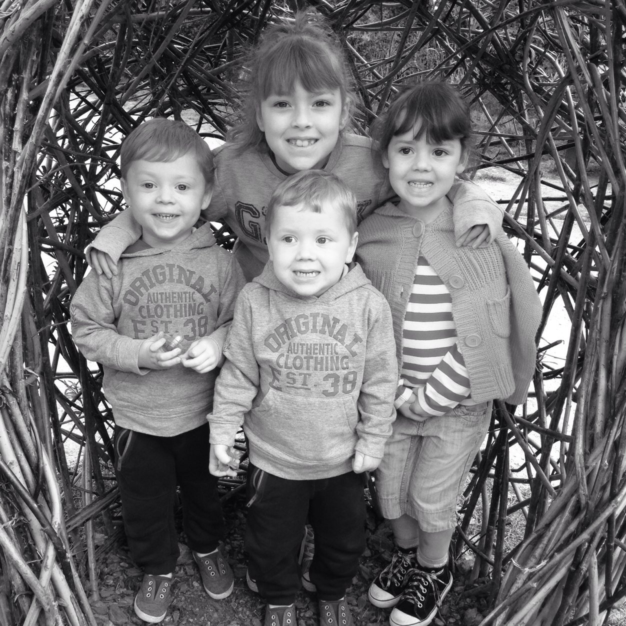 ollyellamummy's profile picture. Full Time Mum to Olivia 8, Ella 5 and twins Archie and Alfie 3!! Part Time HR Administrator for BHFT