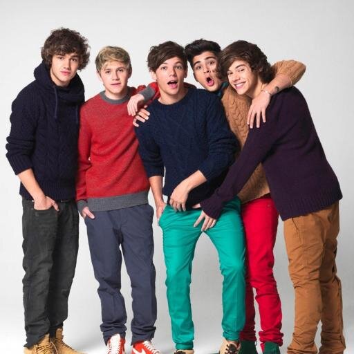 Tweeting One Direction Lyrics Everyday...