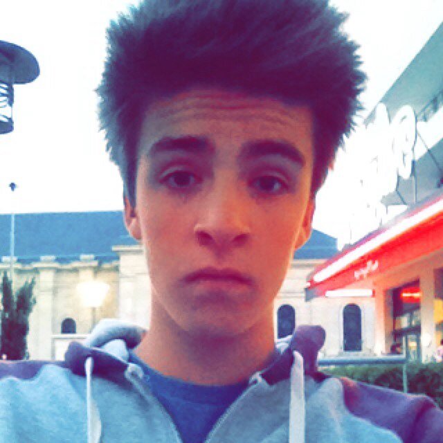 Charles Meunier (charles_meunier) Twitter