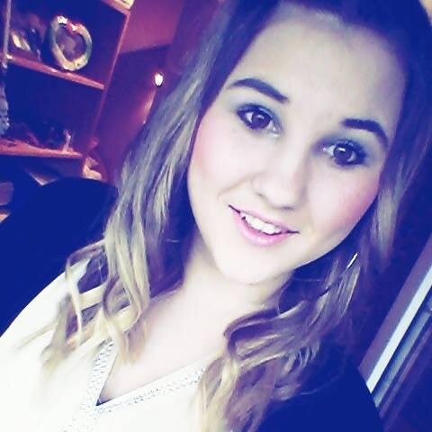 Hello, Im Antonija. Im from Croatia. And Im big Belieber. Follow me I'll follow you back! :)