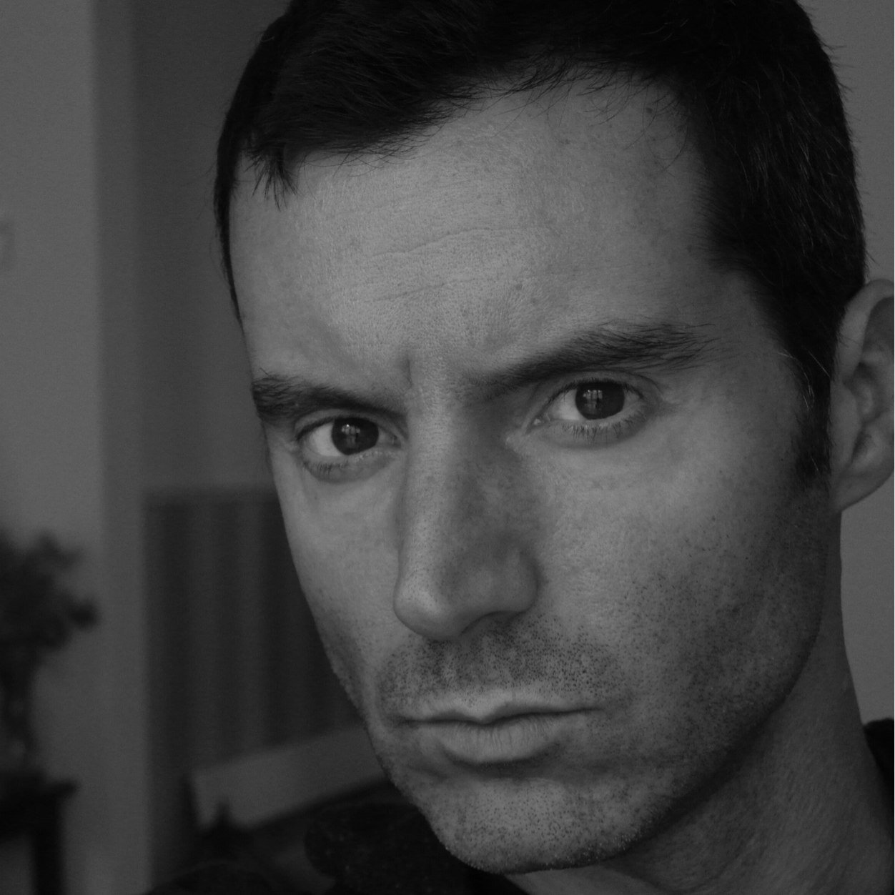 xcolome's profile picture. El simple aleteo de una mariposa
puede provocar un huracán en el otro lado del mundo.