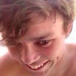 Please help me get a follow from my sunshine and rt