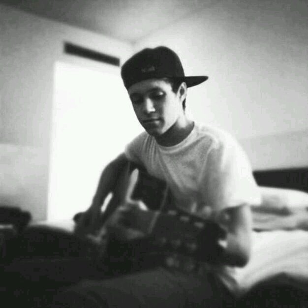 Sorry for the heart attack but now you are here, follow @nxiallhrn please ily