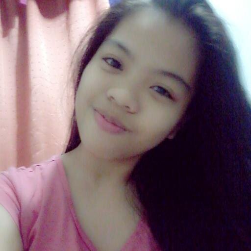 annawows's profile picture. Never give up on something that you can't go a day without thinking about. :)