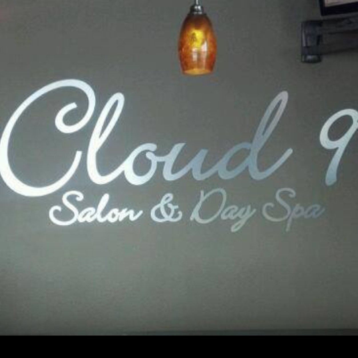 cloud9salonspa's profile picture. Hairdressers | Baristas | Booth Renters | great hair AND great coffee all under one roof |