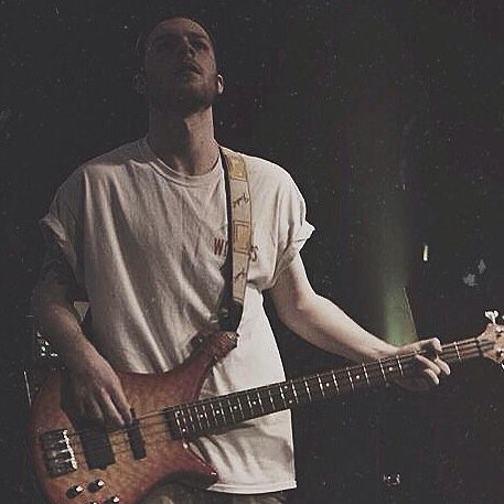 Northern Lad, Uclan Student, Strikeout Bassist, Hardcore/Beatdown.

Probably Harder Than Your Dad.