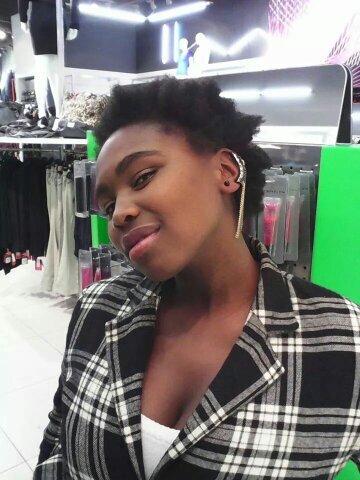 NdlalaSinhle's profile picture. 