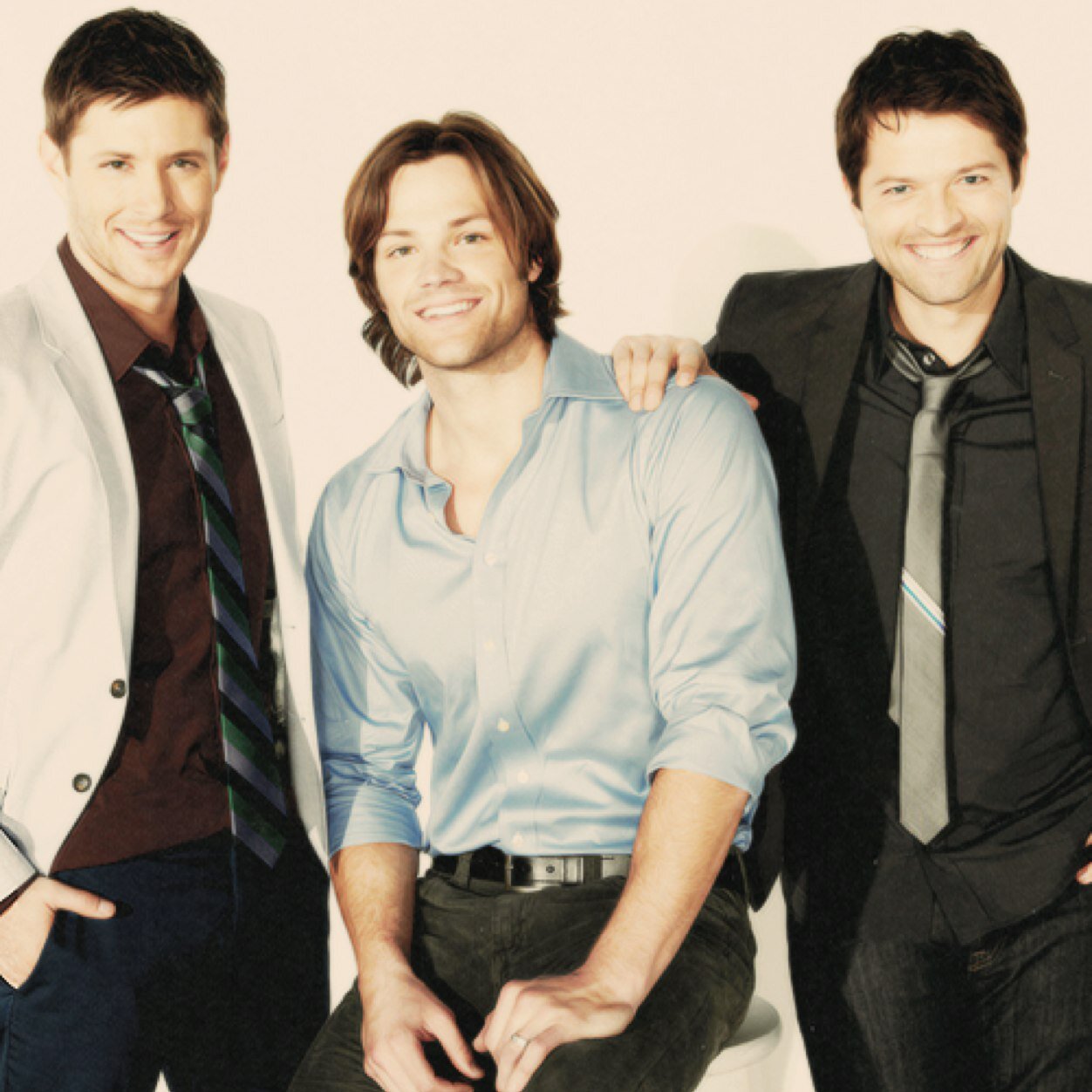 Follow for tweets about one of the greatest shows ever! 3