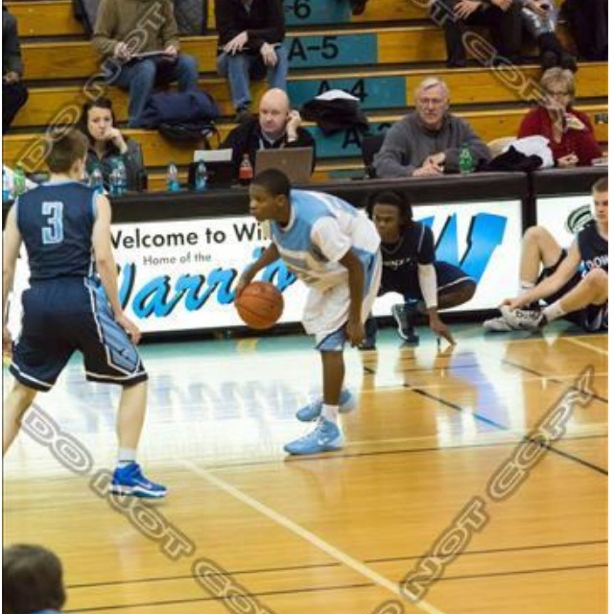 carlos_meyers's profile picture. 