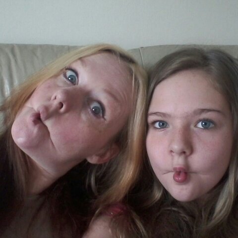 de86e3d260164c2's profile picture. 