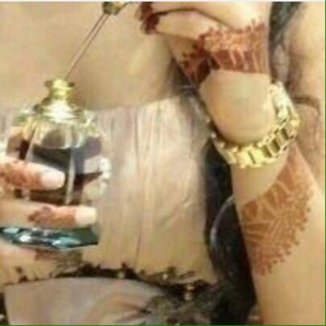 m_momo111's profile picture. 