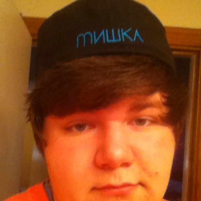 Names derek love all music my band borderline reality  are working on our first song so it mite be a long time till are EP