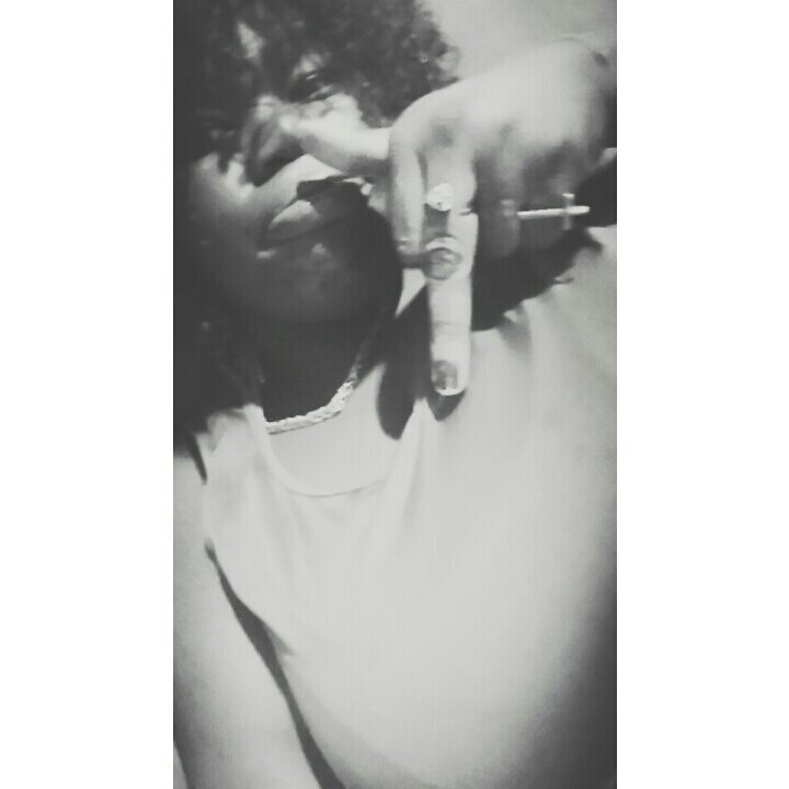 U already on my shit so u should go head and FOLLOW me and my bitch @OneMOEE_Time ✌ ♥ ♥