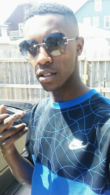 Chillin,Tyrna Hold It Down With The Fam,$$$ fmoi: Dre_Gent