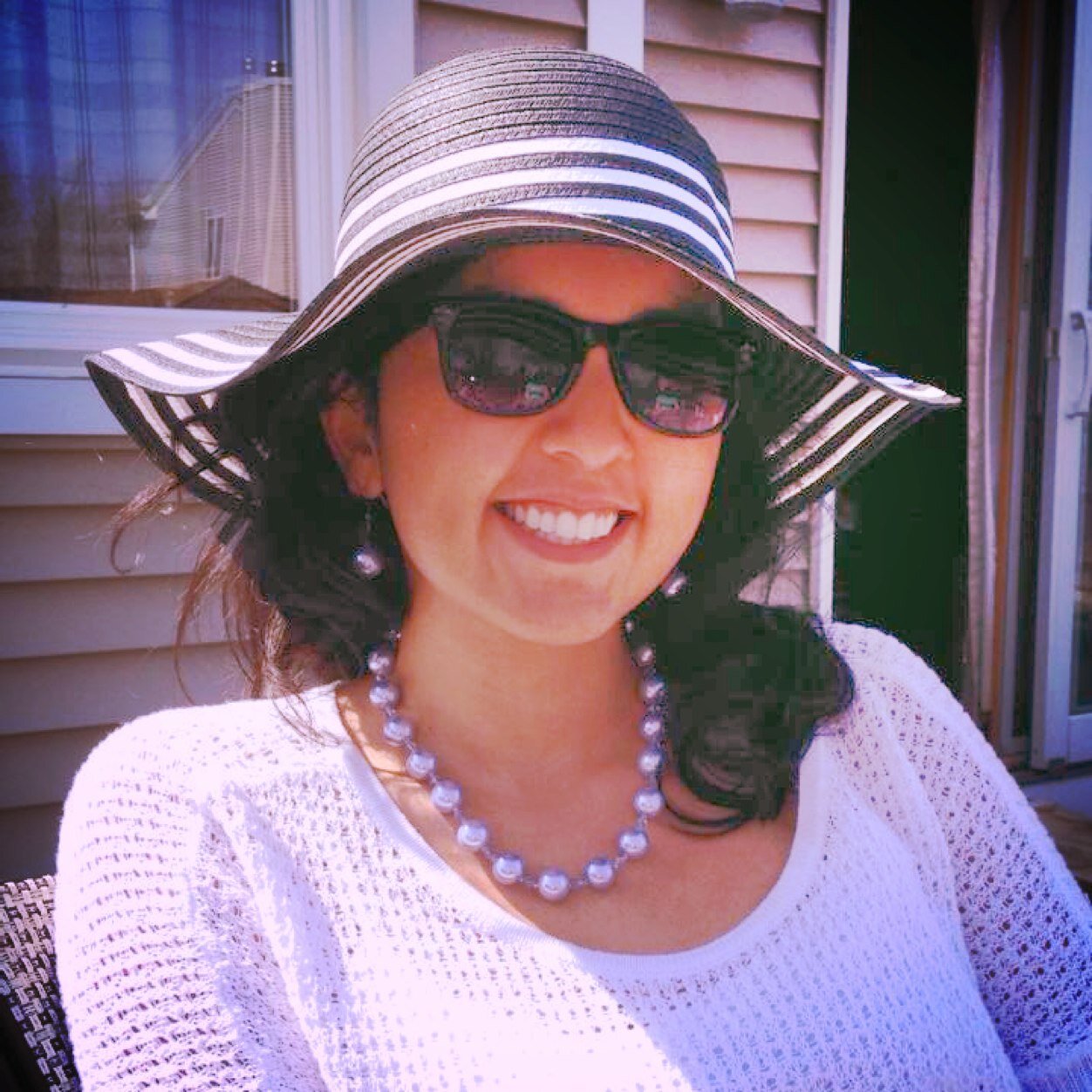 Pop culture addict • Digital Marketing & Analytics nerd • Cool Mom (not a regular mom)