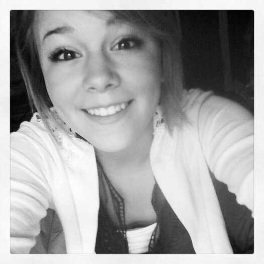 instagram: @officially_cassie