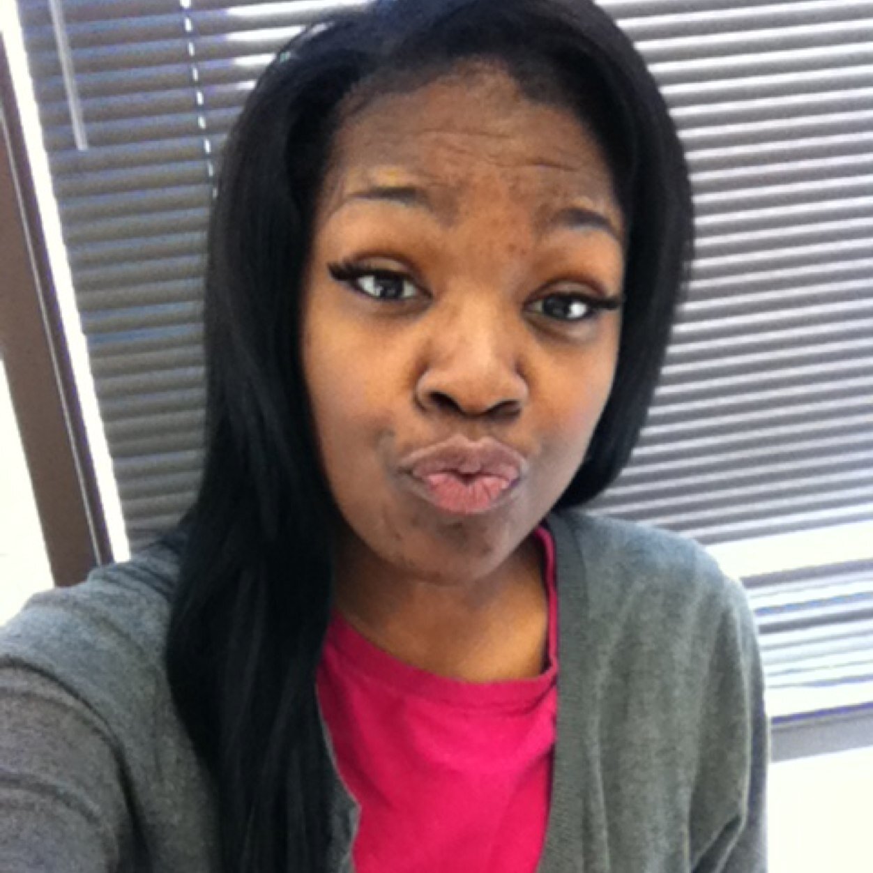 Niggas Anit Sht  & This Hoes Anit Yoo Friend  Cuss They talk Sht Tooo ! Keep To Myself  Dont Need Nobody ! ✌