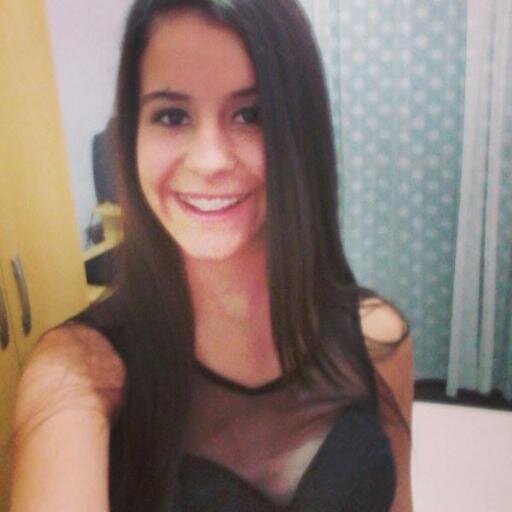 Quero luau, reggae, fogueira e praia..
