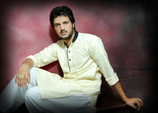 AChoudhaary's profile picture. i am All except Nothing :)