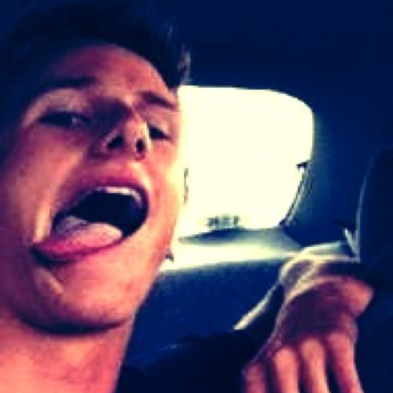My names Devon-20- I don't know what to put here? Follow my bitch @AlexisTheCookie