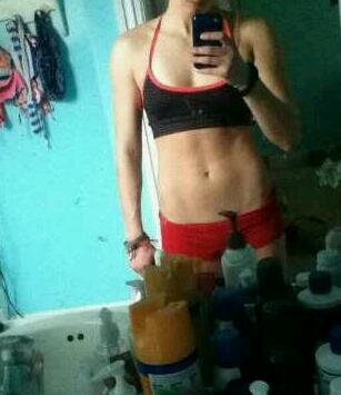 Smack What Holds You Back! Healthy Living is key to happiness. 17 USA. Maintaining a healthy lifestyle. Peanut Butter=life. Avi is me! Bestie=@FittieGirl07