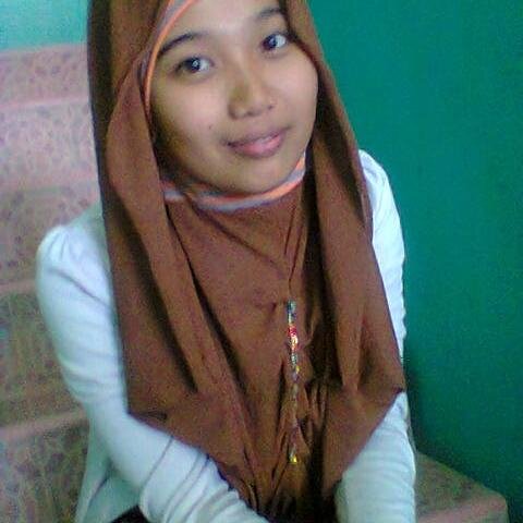 Nurrahmaflowers's profile picture. 