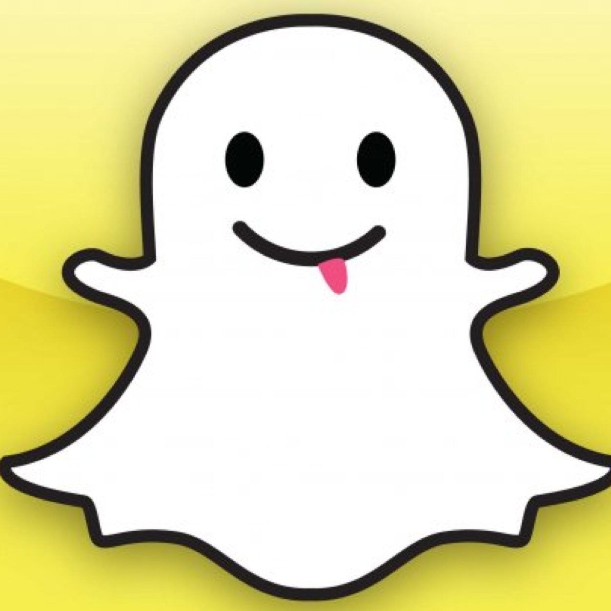 Official_snaps's profile picture. Send your snaps to cleatchaser5
