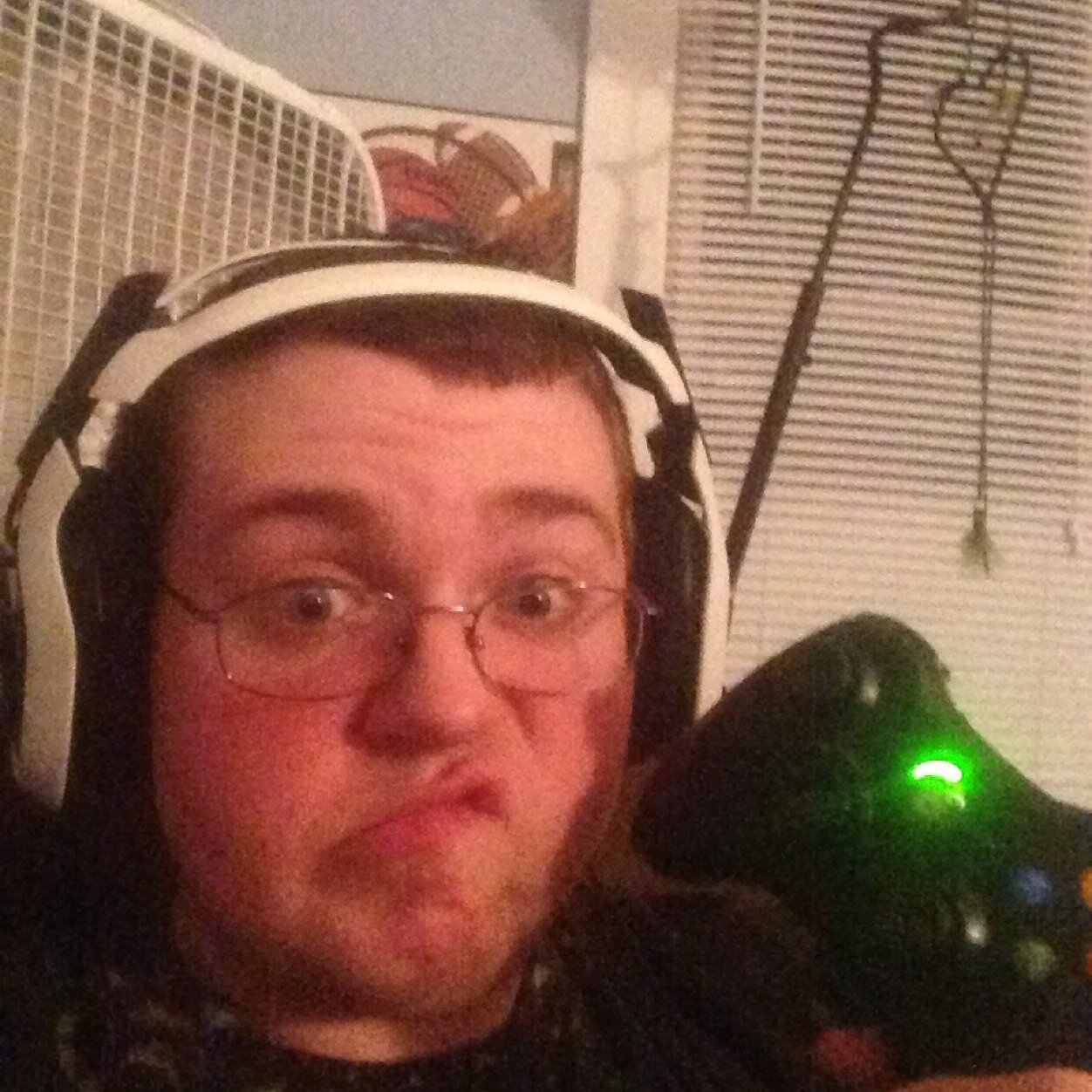 18. Former #1 Sniper on DGSemiPro (closed down now). Former #1 Marathon Sniper 1v1 Leaderboards. Add me on XBL @Religious Views
