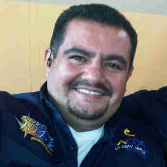 Lcdo José Jairo Aguilar Zambrano! Docente y Locutor Anuncia Tu Publicidad Radial con 🎤Aguilarjj 🎧Publicidad 🎤