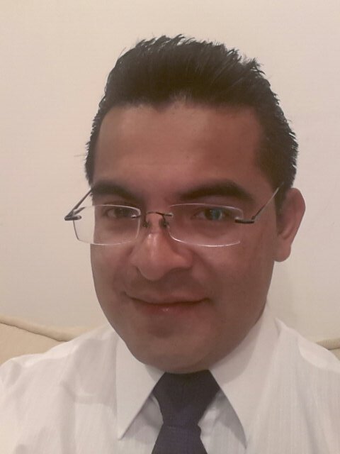 Administrador en salud, aficionado a la historia, arqueología, la buena lectura y el buen café.