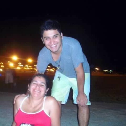 Y ahora quiere volver pero tomate el palo y ahora tomatelo y que dios te vendiga y yo te digo adios a la gilada ni cavida mi vida ahora decido yoo