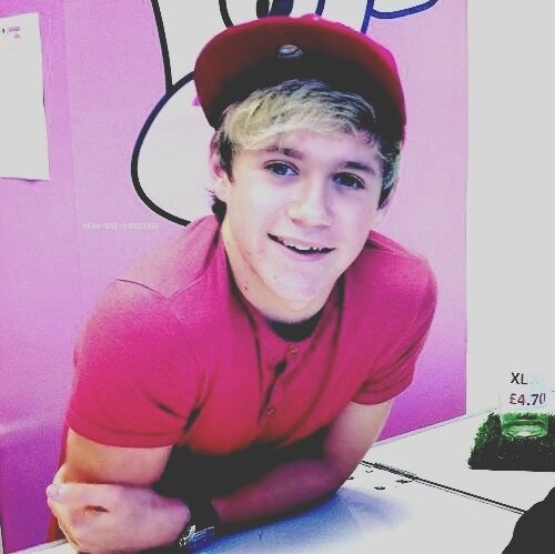 NIALL JAMES HORAN AND LIAM JAMES PAYNE GIRL