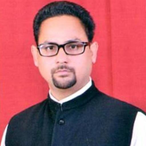 arakshhan hatao desh bachao......rastriya adhyaksha amar shaheed sangathan padam chandra gupta