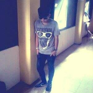 mncari cintta yg sejatti and yg settia trima ghue appa addanya .. :*