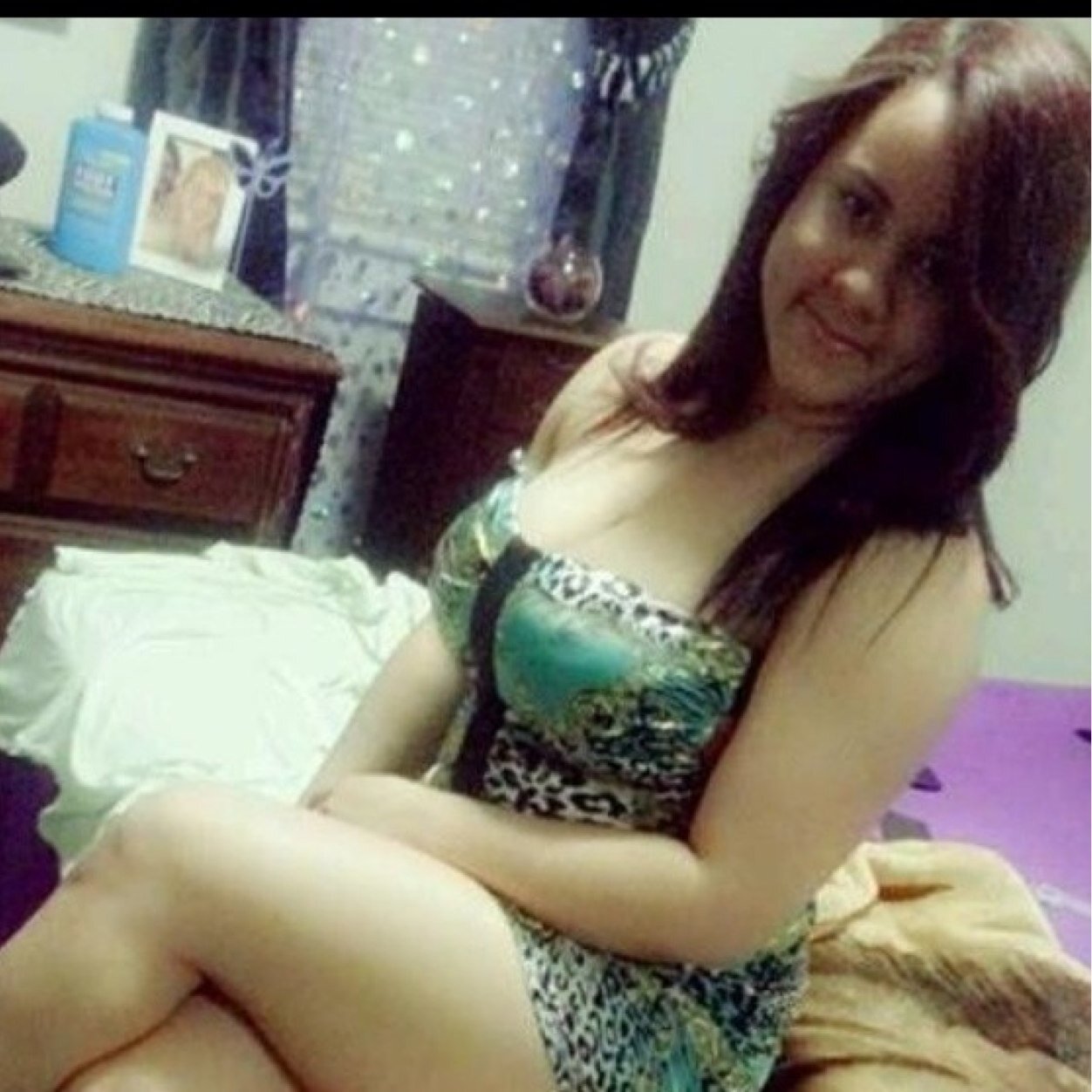 Rican - Capricorn - single - 18 (: