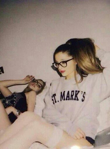 Hey! Arianators hereee. 3 please follow :D thanks