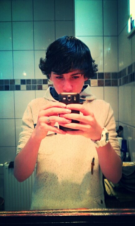 hmmokeuuj
