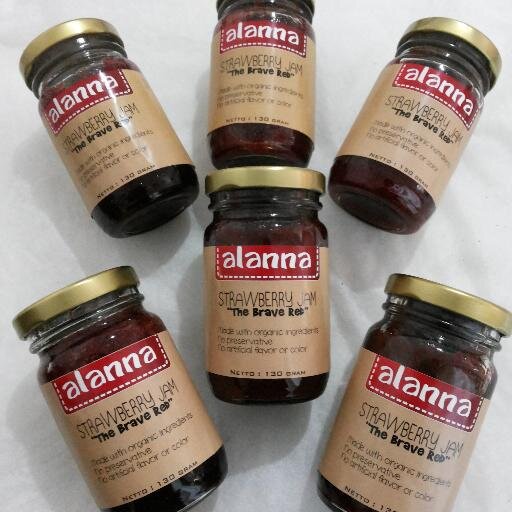 •ORGANIC JAM •Made with Organic Ingredients •NO preservative, color or flavor added •(Older name : MeenaOrganic) •SMS/Whatsapp: 081227115617