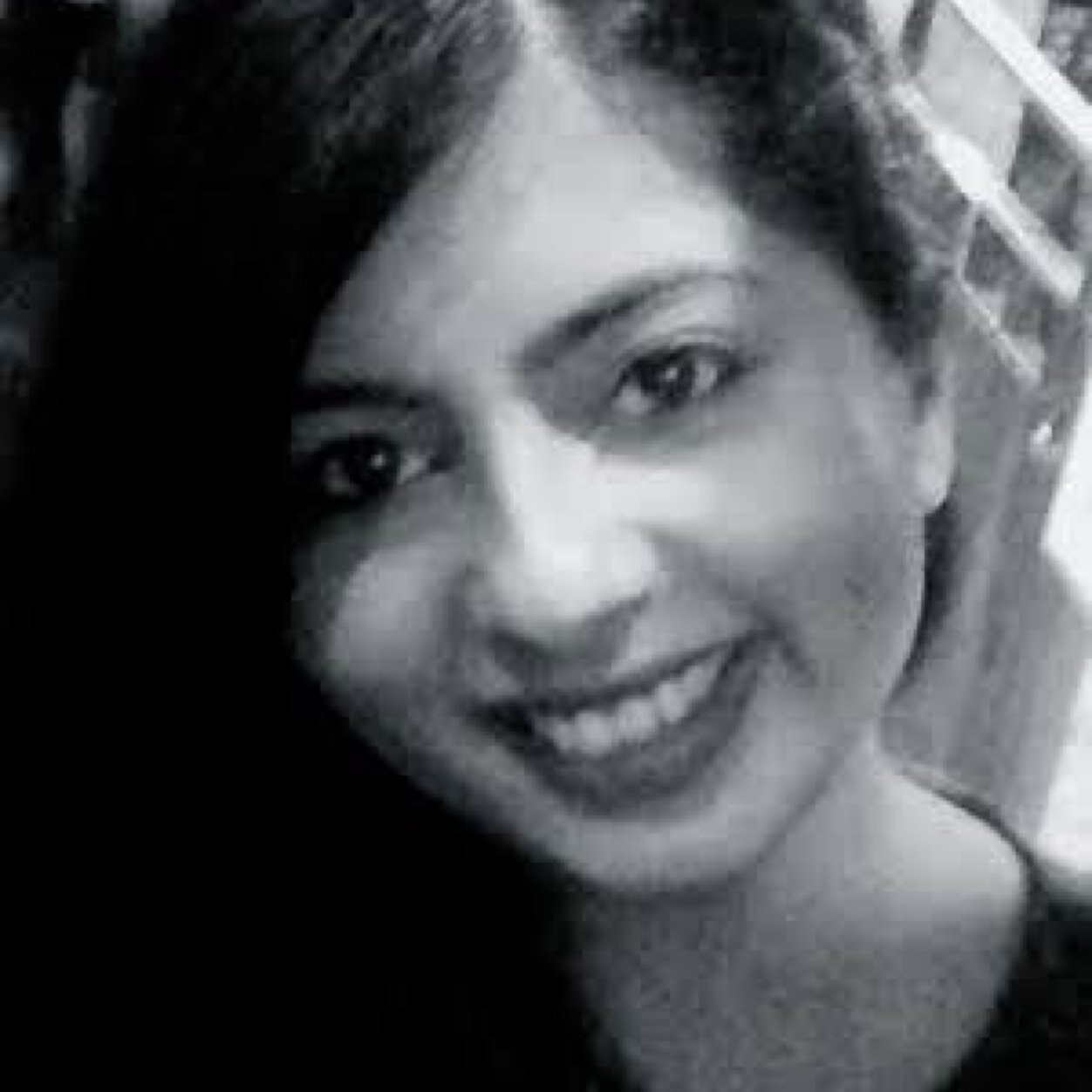 YesAnjCannes's profile picture. 